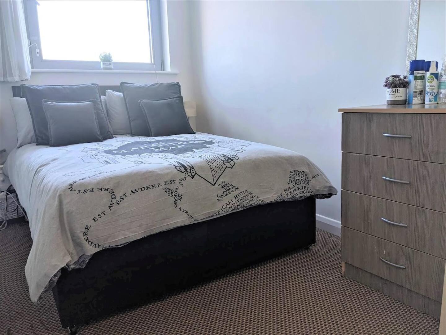 Lovely Guest Rooms In City Centre Liverpool Bagian luar foto