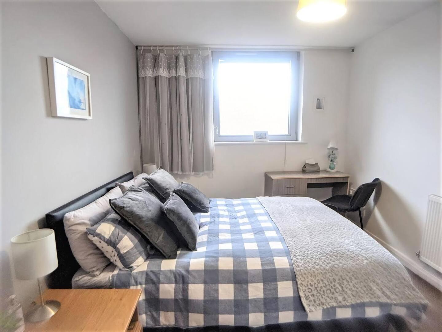 Lovely Guest Rooms In City Centre Liverpool Bagian luar foto