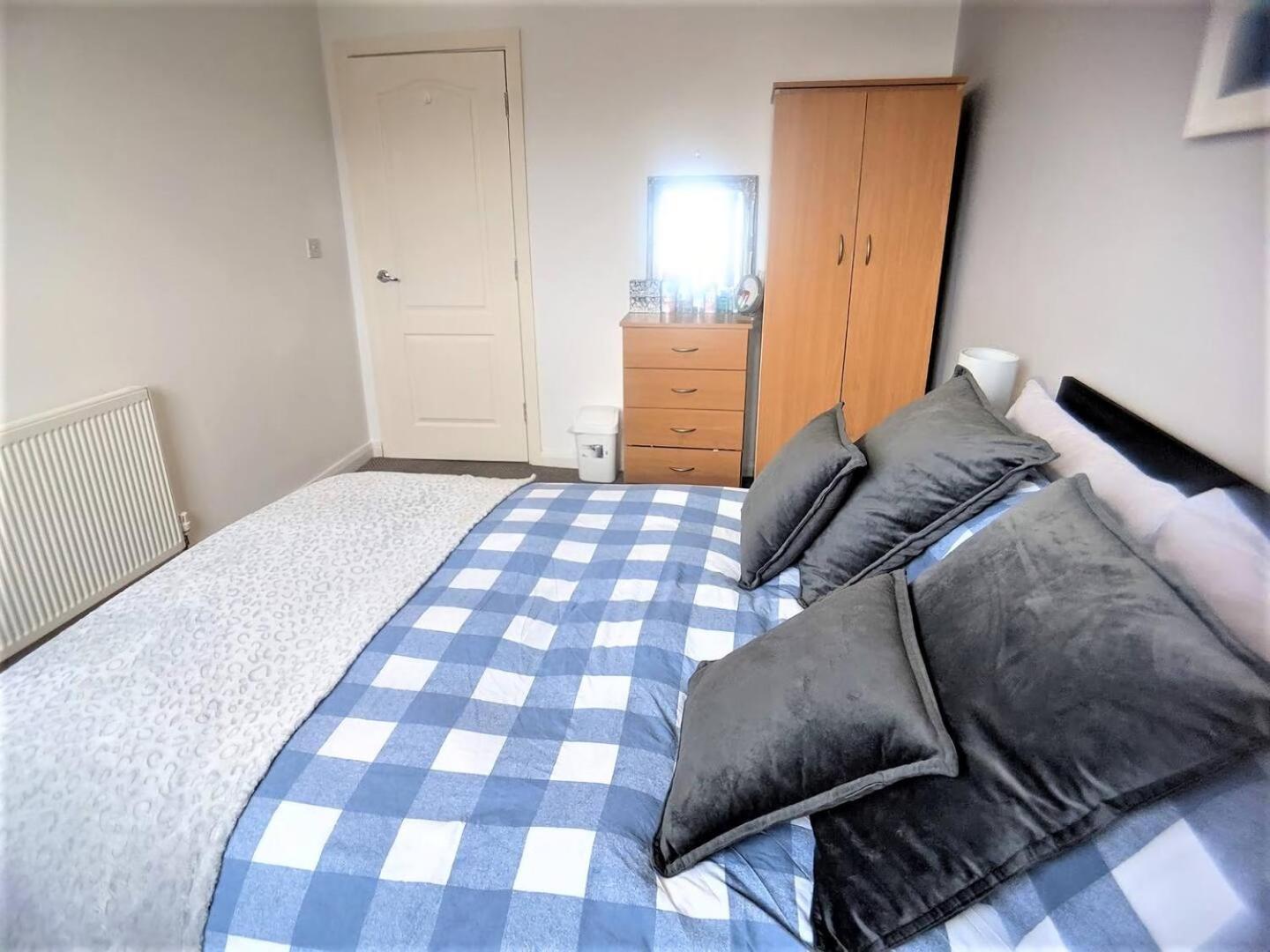 Lovely Guest Rooms In City Centre Liverpool Bagian luar foto