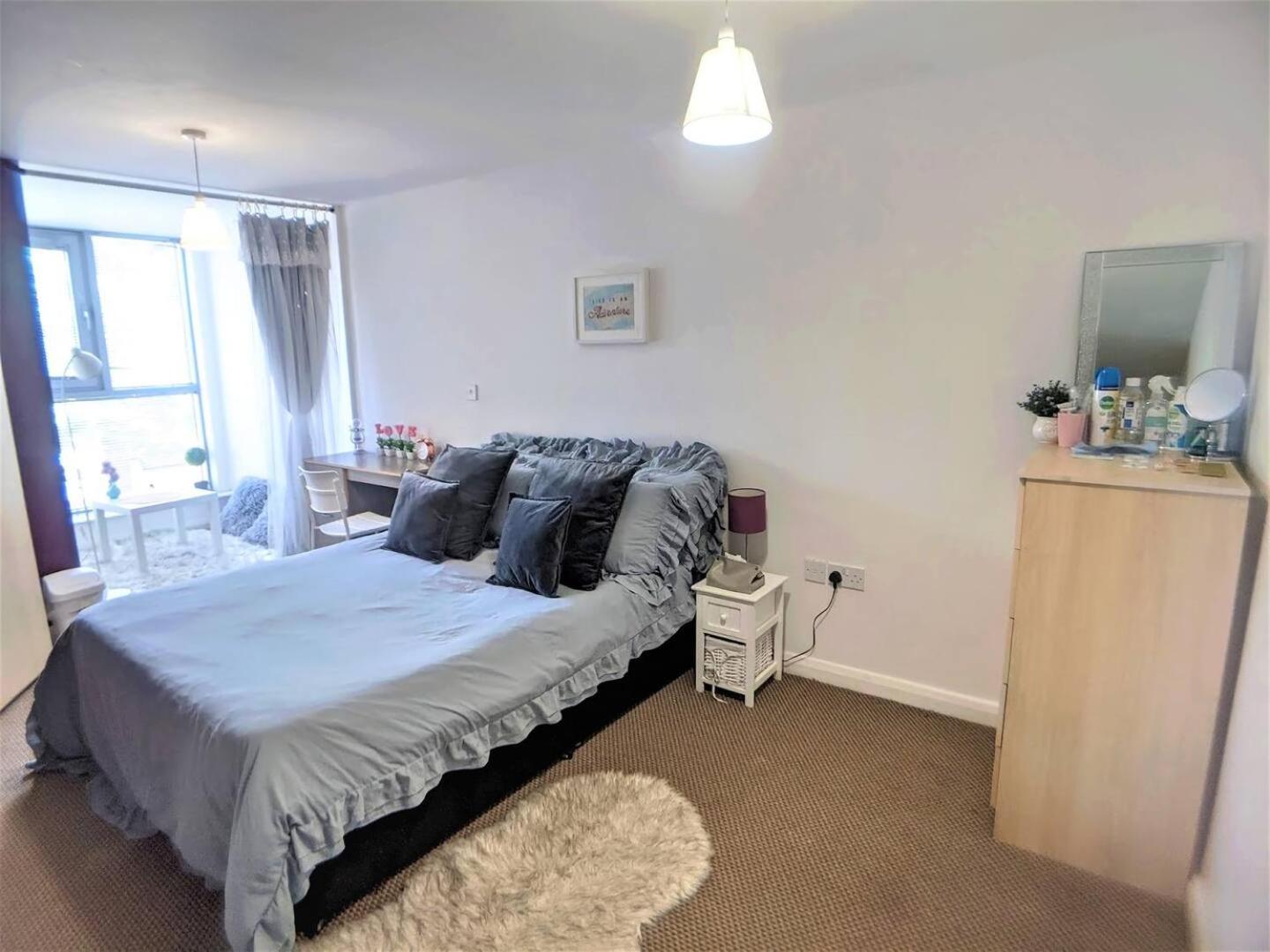 Lovely Guest Rooms In City Centre Liverpool Bagian luar foto